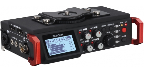 Фото Tascam DR-701D + AK-DR70C Set аудиорекордер