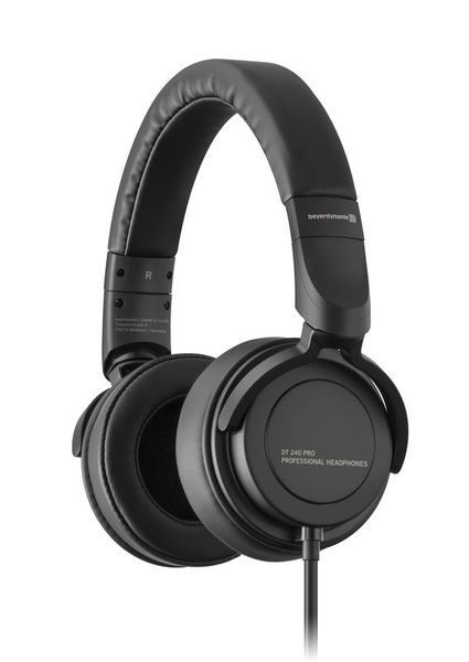 Фото Наушники Beyerdynamic DT 240 PRO 34 Ом