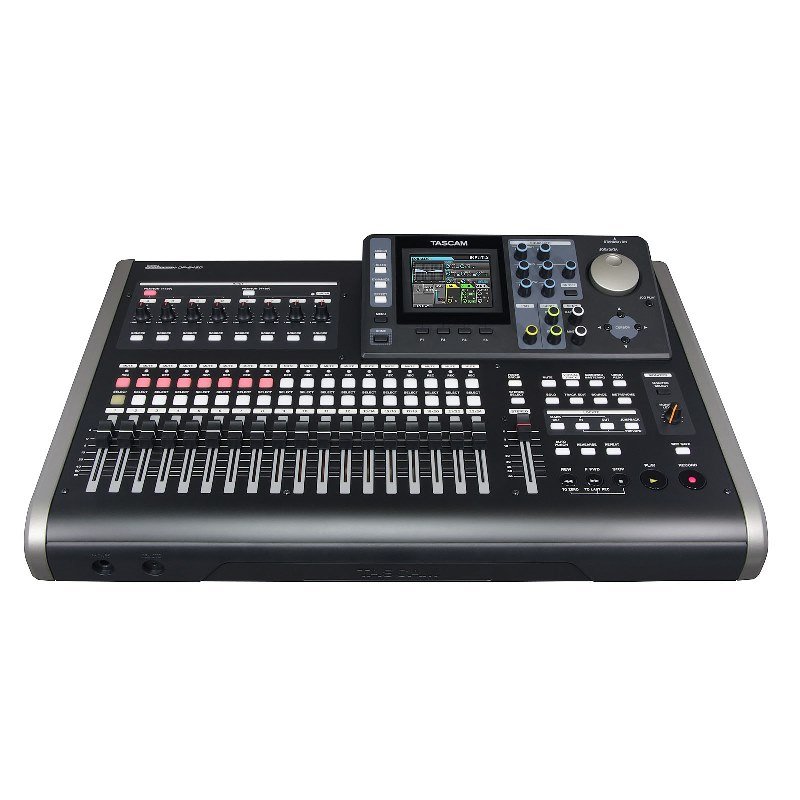 Фото Tascam DP-24SD