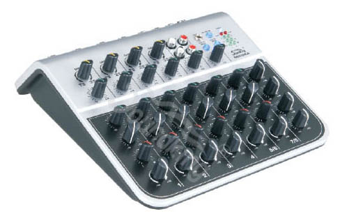 Фото Мини-микшерный пульт Soundking MIX04A