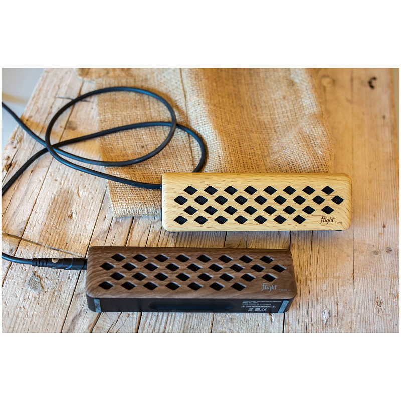 Фото FLIGHT Tiny 6 Walnut - Комбоусилитель для укулеле Флайт