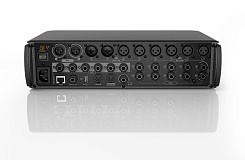 Цифровой микшерный пульт RCF M 18