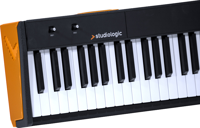 Фото Studiologic Numa Compact 2