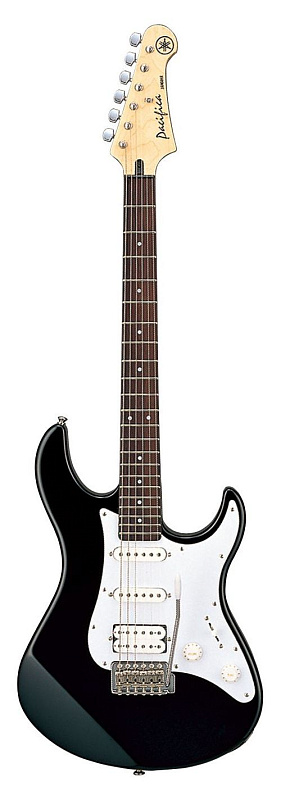 Фото Электрогитара YAMAHA PACIFICA 012 BL