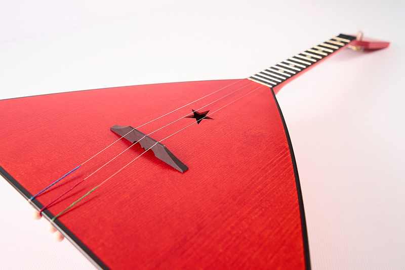 Фото Балалайка Балалайкеръ 3S-RS Спутник Красная Звезда