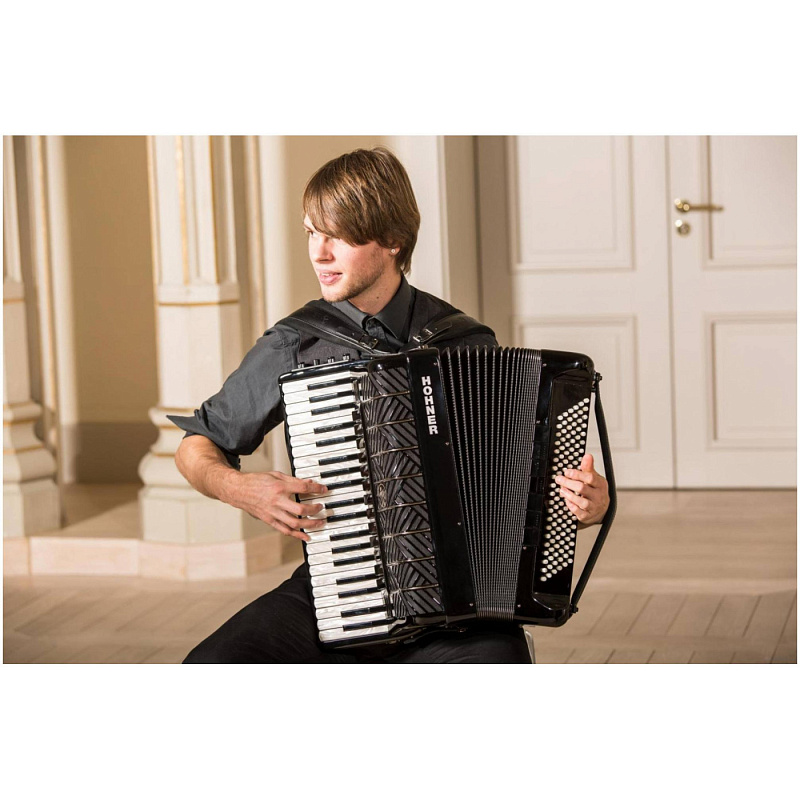 Фото HOHNER MATTIA IV 120 BK gun black - Аккордеон 4/4 Хонер