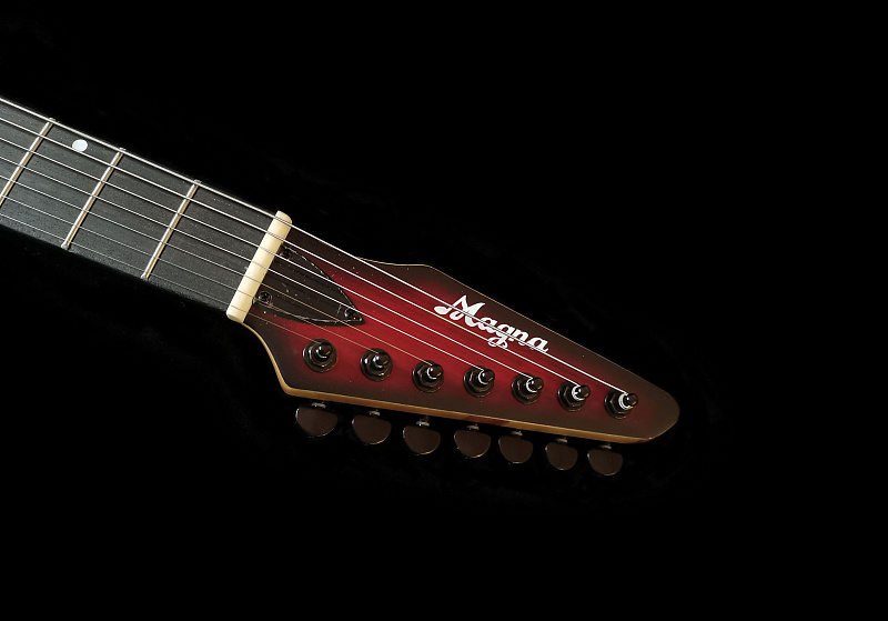 Фото Электрогитара Magna 7000R-BRD