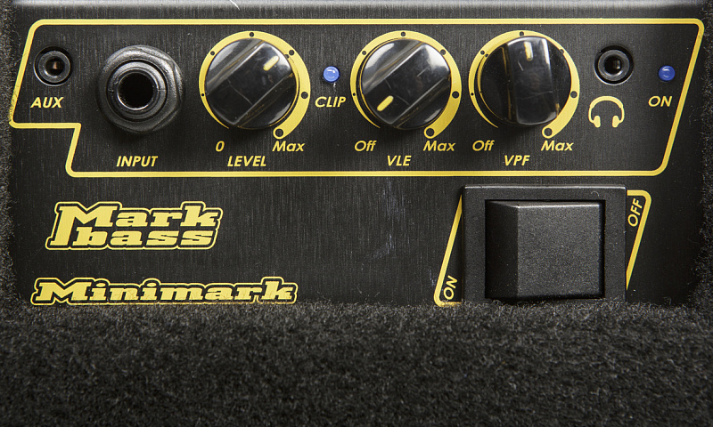Фото Басовый комбо Markbass Minimark 802