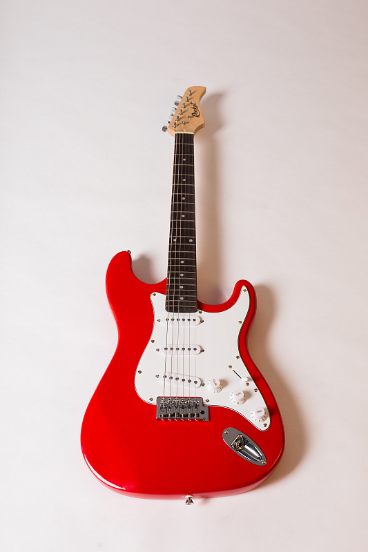 Фото Электрогитара Rocket ST-01/Rd